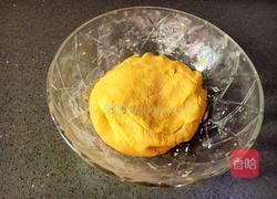 油炸南瓜饼的做法图解4