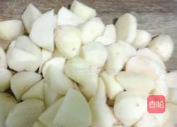 合渣（黄豆粉）土豆的做法图解1