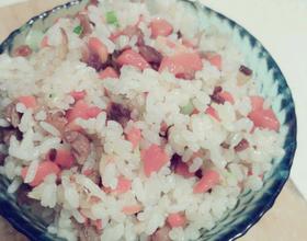 怎么做腊肉米饭 MjgweDIyMA