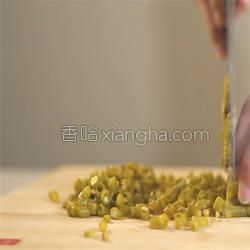 【图】肉末豆角饭的做法步骤