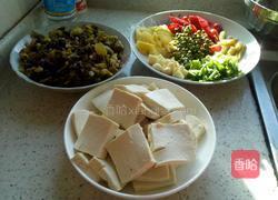酸菜豆腐鱼的做法图解2