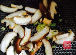 香菇青菜的做法图解4