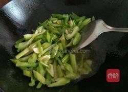 芹菜胡萝卜炒粉条的做法图解6
