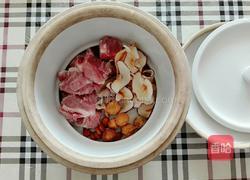 海底椰杏仁炖猪扇骨的做法图解3