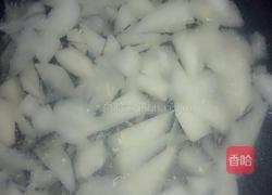 冰糖雪梨的做法图解4