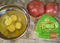 番茄鸡蛋卤的做法图解1