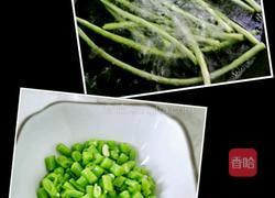 鸡 蛋 米 饭 饼的做法图解2