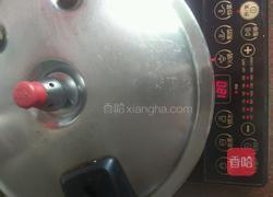 玉米马蹄骨头汤的做法图解8