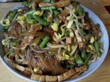 黄豆芽炖粉条