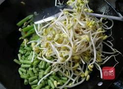 黄豆芽炖粉条的做法图解6