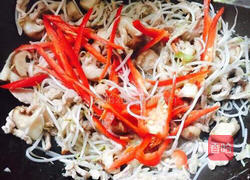 香菇绿豆芽炒肉丝的做法图解6