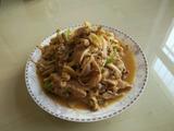 平菇炒肉