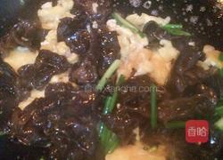 木耳炒鸡蛋的做法图解7