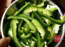 炸鱼的做法图解2