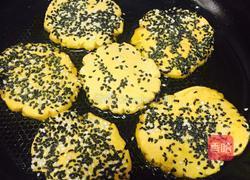 芝麻南瓜饼的做法图解8
