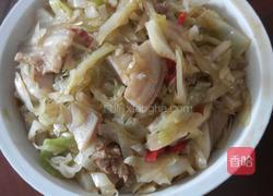 五花肉炖包菜的做法图解5