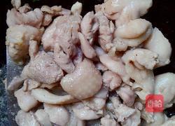 毛豆炒鸡块的做法图解3