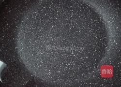 西兰花金针菇蒸排骨的做法图解4
