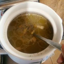 野生甲鱼菌菇汤的做法[图]
