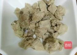 胡萝卜烧排骨的做法图解2
