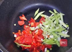 杏鲍菇小炒的做法图解2