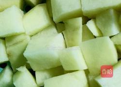 油豆腐土豆炒肉块的做法图解2