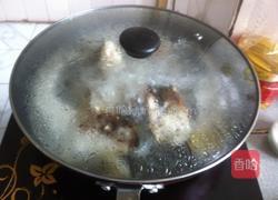 快煮鲫鱼豆腐汤的做法图解7