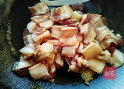 红烧肉焖茄子的做法图解6