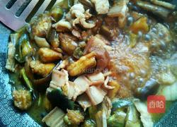 红烧肉焖茄子的做法图解11