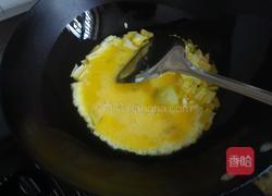 西葫芦炒鸡蛋的做法图解5