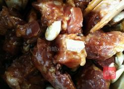 腐乳香蒜排骨的做法图解1
