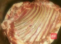孜香牛排的做法图解1