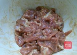 农家小炒肉的做法图解1