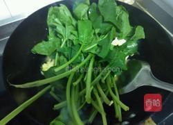 菠菜炒鸡蛋的做法图解6