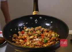 鲍菇炒肉丁的做法图解8