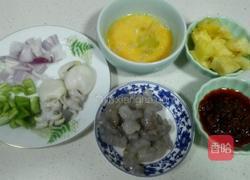 泰皇炒饭的做法图解1