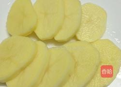 椒盐土豆饼的做法图解1