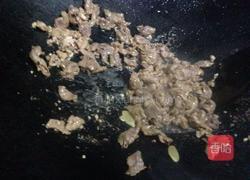 西兰花炒肉片的做法图解7