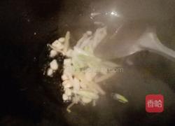 洋葱炒鸡肝的做法图解4