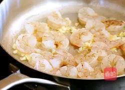 柠檬虾肉意面的做法图解3