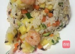 菠萝炒饭的做法图解8