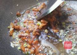 秀针菇炒肉的做法图解3