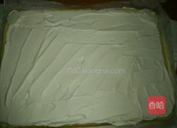 奶油瑞士卷的做法图解7