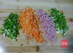 蔬菜鸡蛋饼的做法图解1