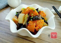 洋葱木耳炖南瓜的做法图解7