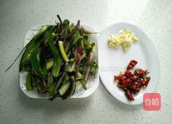 酸辣红菜苔的做法图解1
