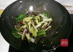 酸辣红菜苔的做法图解3