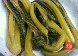 辣椒炒酸菜的做法图解1