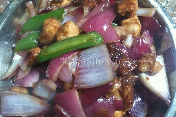 回锅肉洋葱家常做法 NjAwX2MyXzQwMA