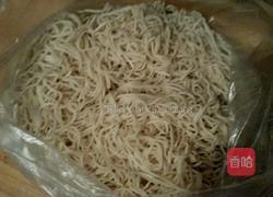 卤面条的做法图解1